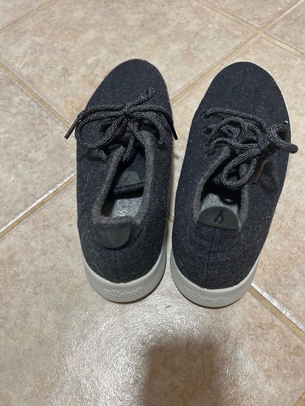 Allbirds Wool Runners Mens Size 10 Black White Athletic Walking Shoes Sneakers